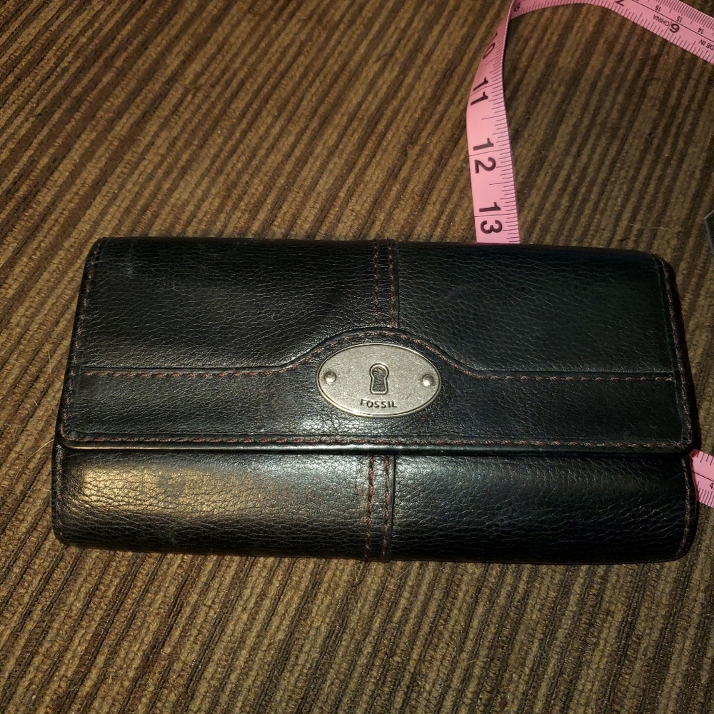 Euc leather Fossil billfold